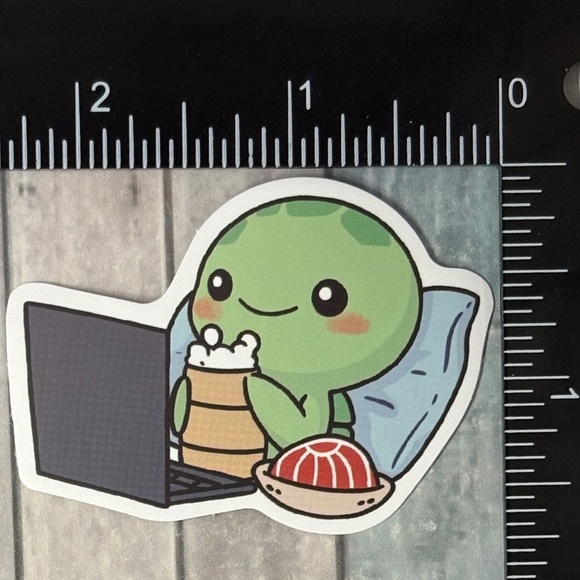 🌀10/$10🌀 Baby Turtle Reusable Waterproof Vinyl Sticker Decal - Picture 1 of 1
